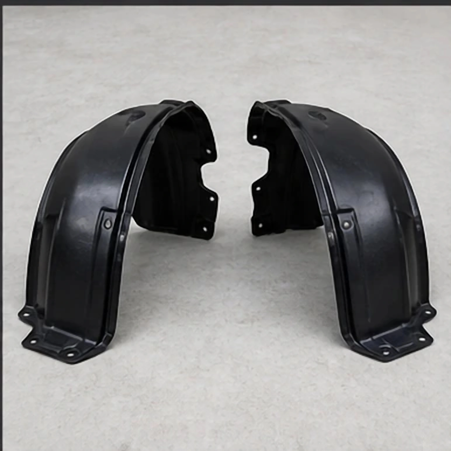 Husky Liners Rear Wheel-Well Cover product reference