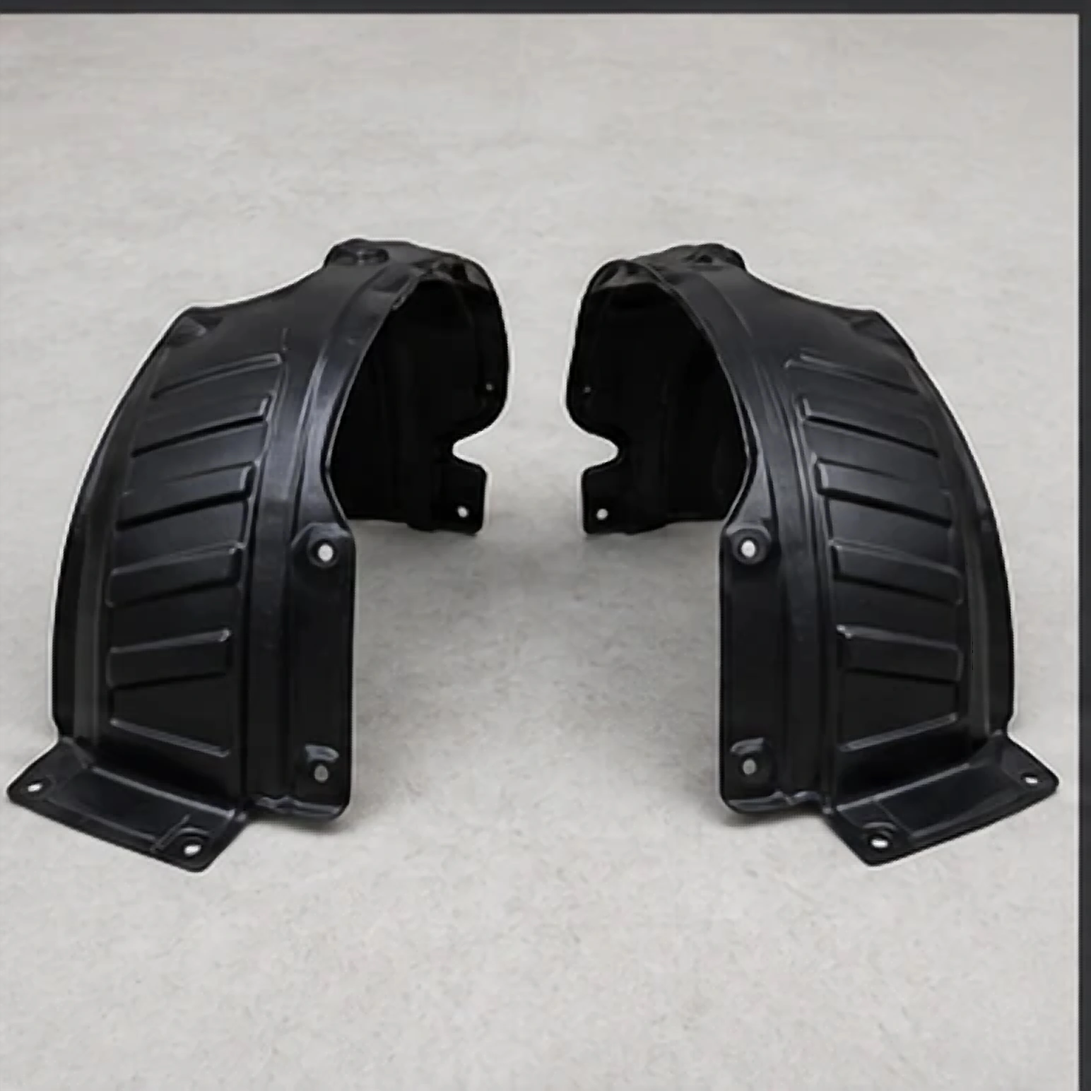 Husky Liners GMC Sierra/Silverado Rear Wheel-Well Liners product reference